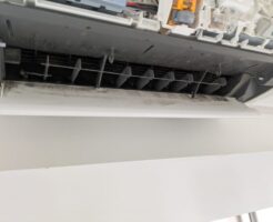 富士通ノクリアAS-X56H2-W汚れた吹き出し口