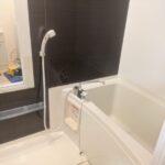浴室クリーニング後のきれいになった浴室全体