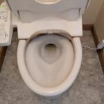 相模原市のトイレ便器の黄ばみとフチ汚れ